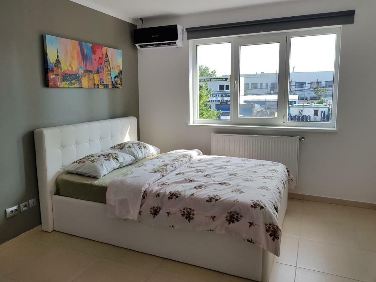 Cozy&Elegant New Studio In Bukarest Eksteriør billede
